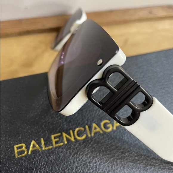 Balenciaga Accessories - New Balenciaga Sunglasses